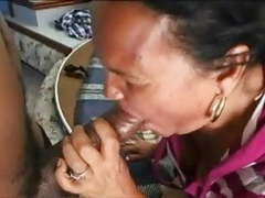 KiloPantyhose presents: Brazilian grandma still got it