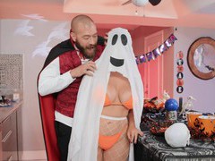 KiloPantyhose presents: Hardcore ffm threesome with stunning emma hix & lasirena69