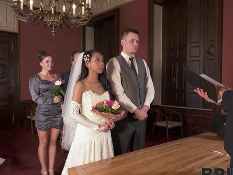 KiloPantyhose presents: Hot ass bride killa raketa drops her panties to ride a hard dick